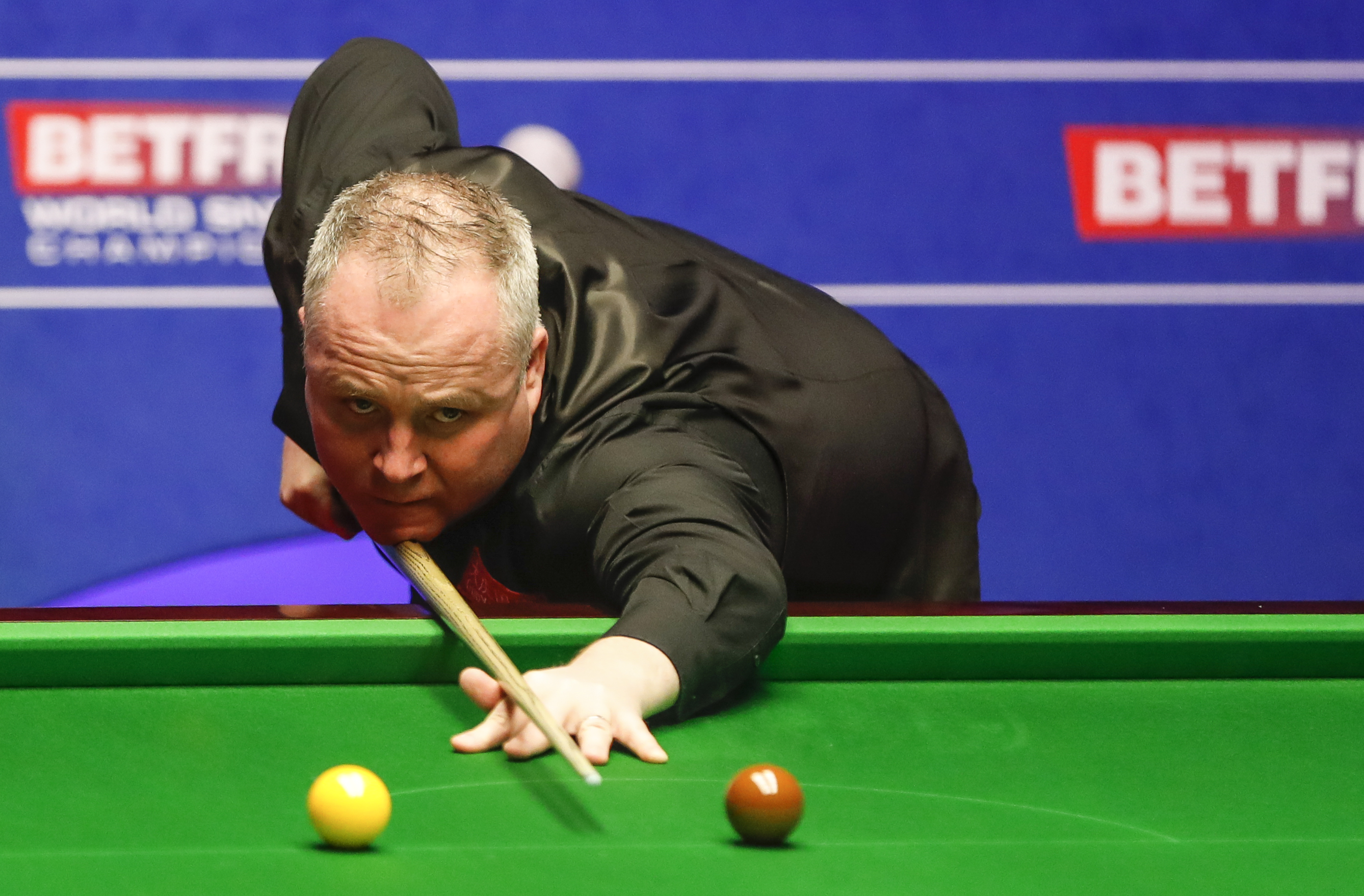 直线攀升 直线攀升